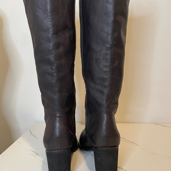 VINCE CAMUTO BOOTS - Picture 2 of 14